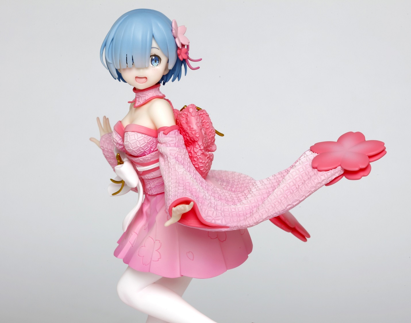 re zero rem sakura figure