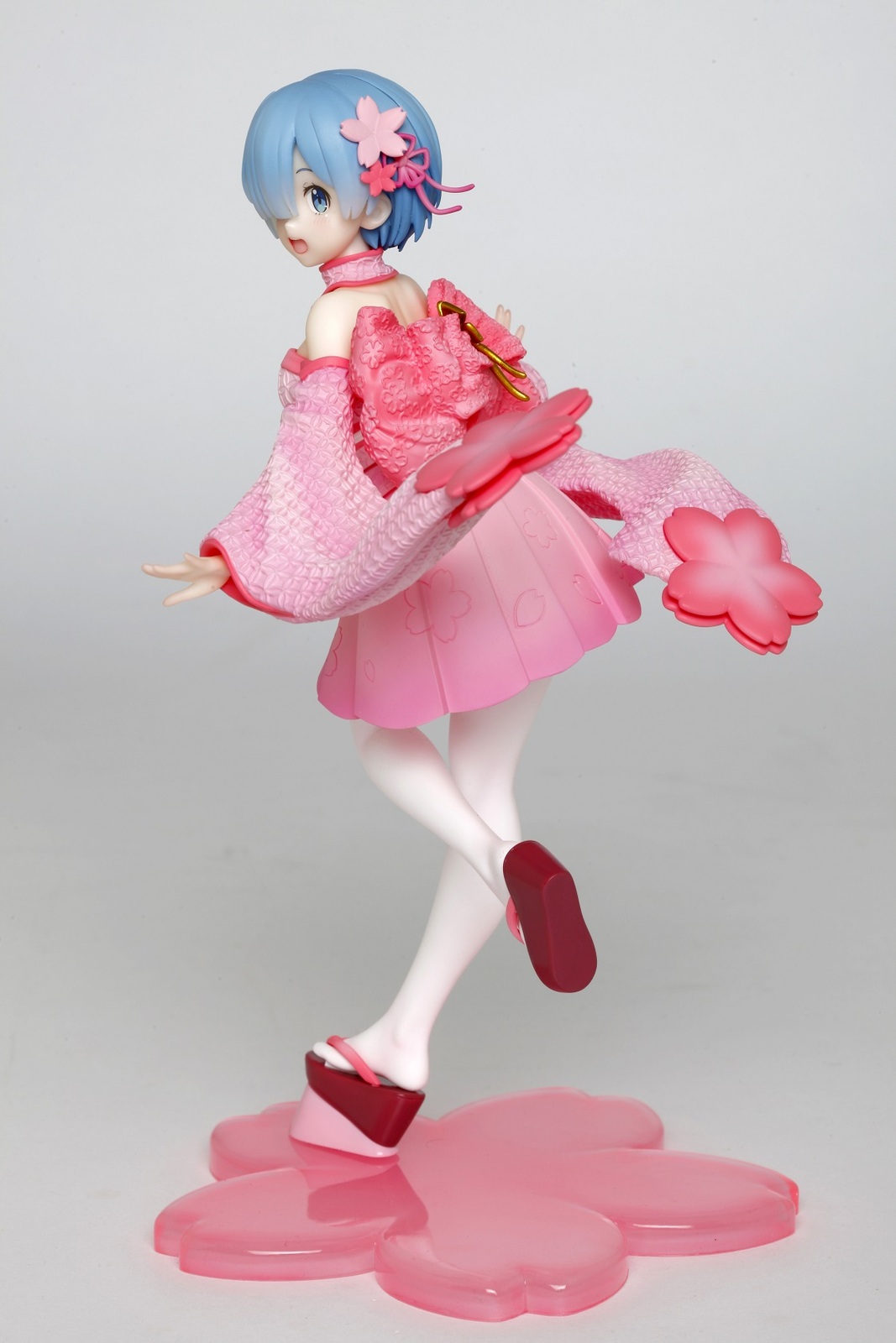 re zero rem sakura figure