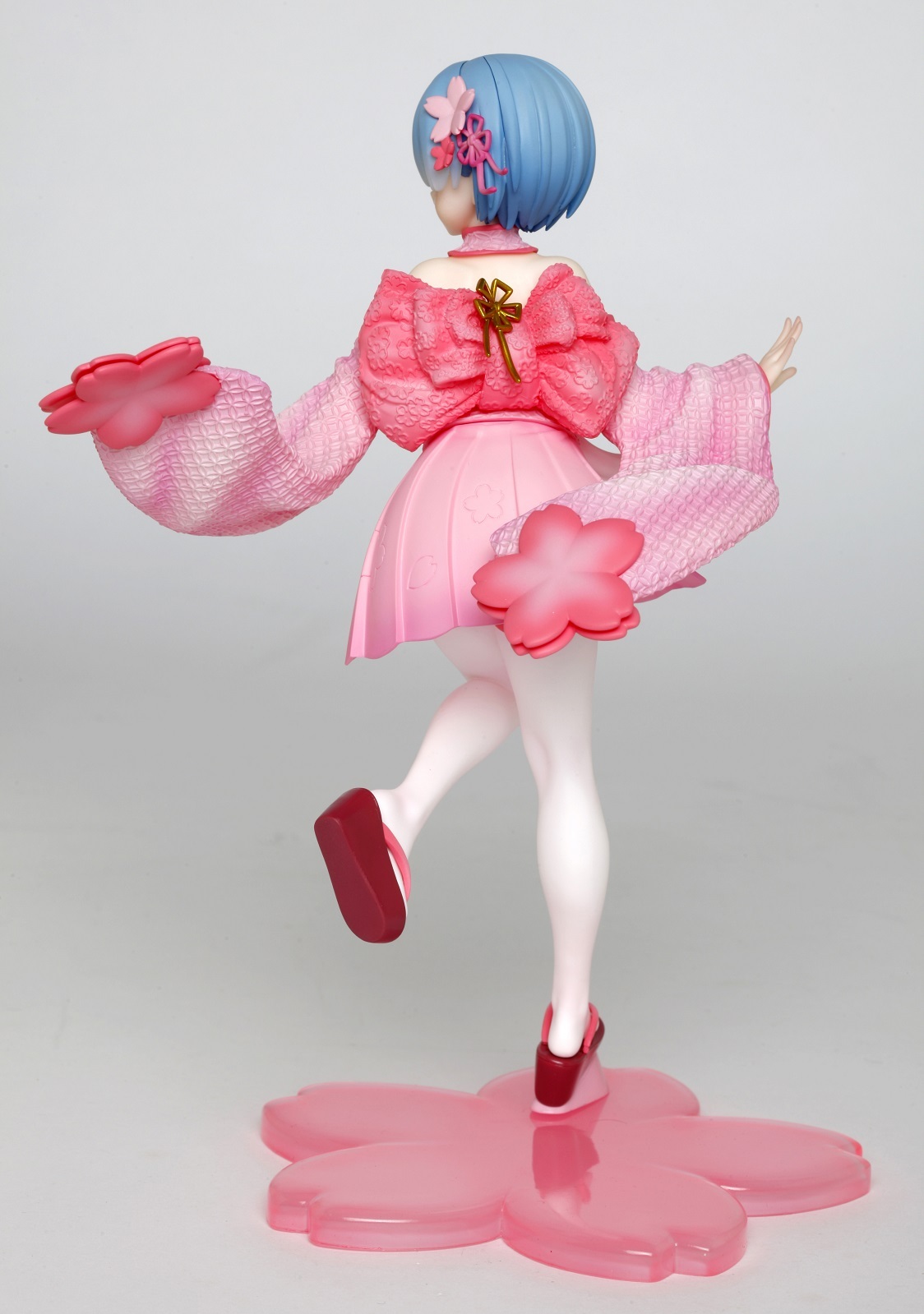 re zero rem sakura figure
