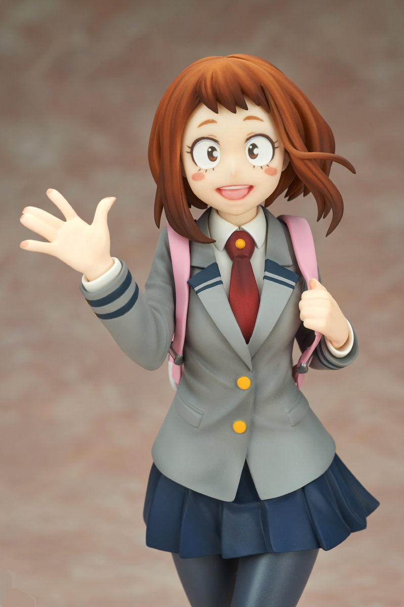 Bellfine My Hero Academia Statua PVC 1/8 Ochaco Uraraka In Costume Da Eroe – 24 Cm Con Base Trasparente