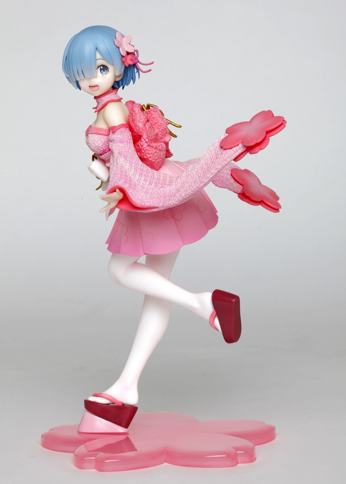 re zero rem sakura figure