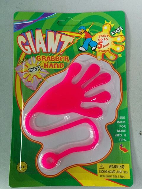 Giant Grabber Hand Pink Toy Network Australia - how to get power gloves in roblox roblox dungeon quest furious