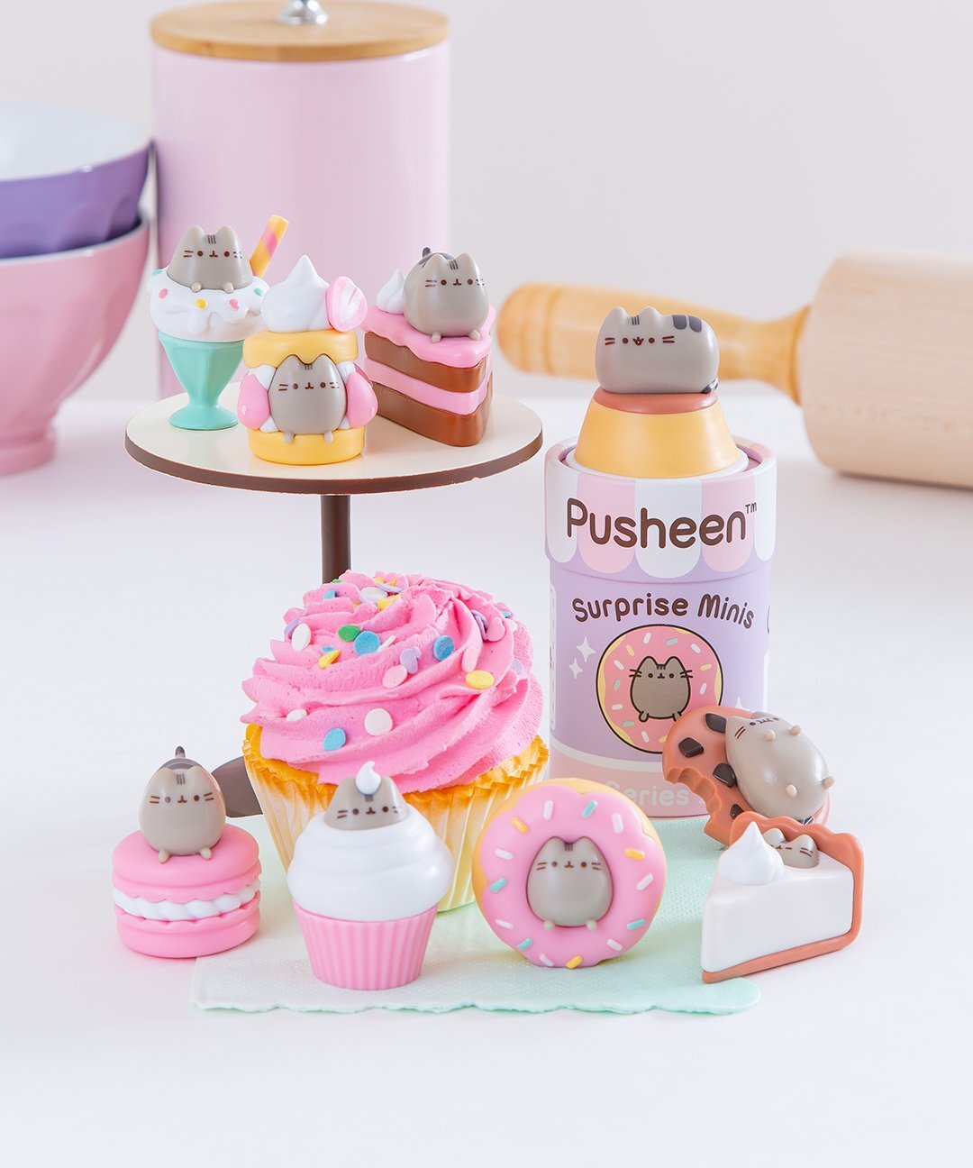 pusheen surprise minis vinyl