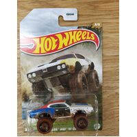 Hot Wheels - Oldsmobile 442 W-30 - 1/64 (mud runners) 3/5