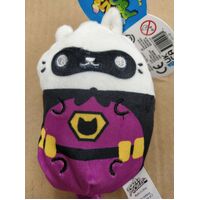 Cats Verses Pickles - The Paw-nisher