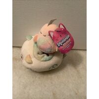 Squishmallows - Squishville - Narwhal - Mini Squishmallow in Vehicle