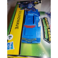 Transformers - Cyberverse - One  Step Changer - Action Figure - Soundwave