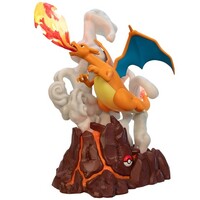 Pokemon - Charizard - Deluxe Statue Figure