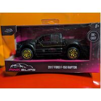 Pink Slips -2017 Ford F150 Raptor - 1:32 - Jada