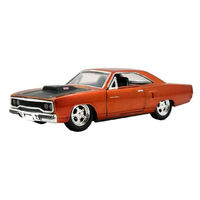 Fast & Furious - 1:32 Scale - Dom's Plymouth  Road Runner - Die Cast Vehicle