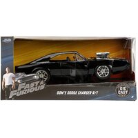Hollywood Rides - Fast & Furious - Furious 7 - Dom's '70 Dodge Charger R/T - 1:24 Scale Die-Cast Metal Vehicle