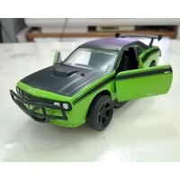 Hollywood Rides - Fast & Furious - Letty's Dodge ChallengerSRT8 - 1:32 Scale Die-Cast Metal Vehicle