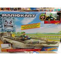 MarioKart - Thwomp Ruins Track Set - Luigi