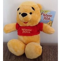 Winnie the Pooh - 8" Flopsies - Pooh